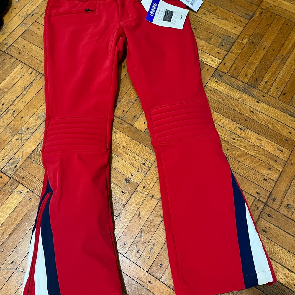 Perfect moment NWT ski pants size L